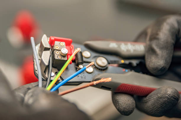 Best Electrician Near Me  in Hazel Park, MI
