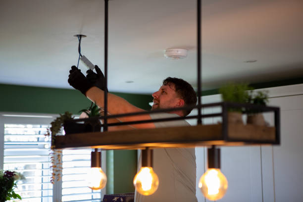 Best Circuit Breaker Repair  in Hazel Park, MI